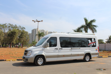 Urbania 10 Seater